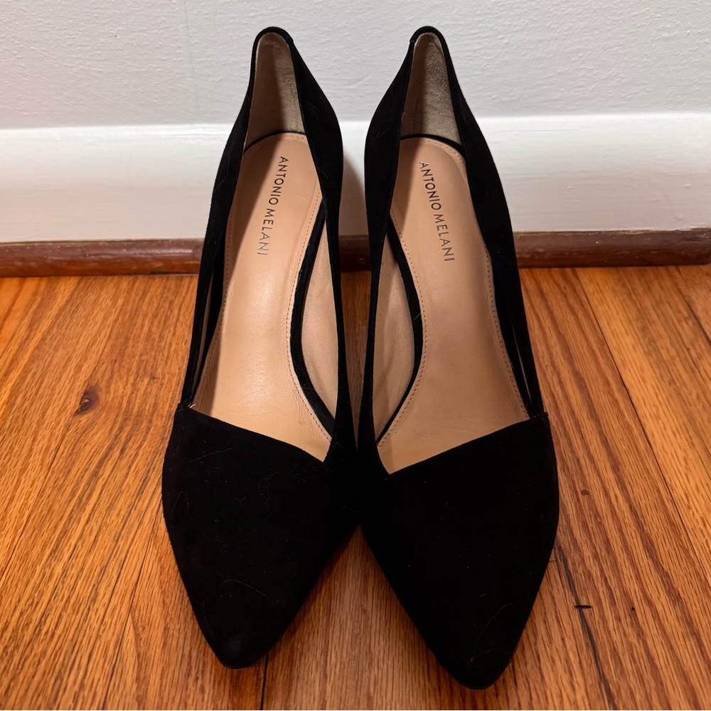 Pointed-Toe Pumps - Picture 2 of 4